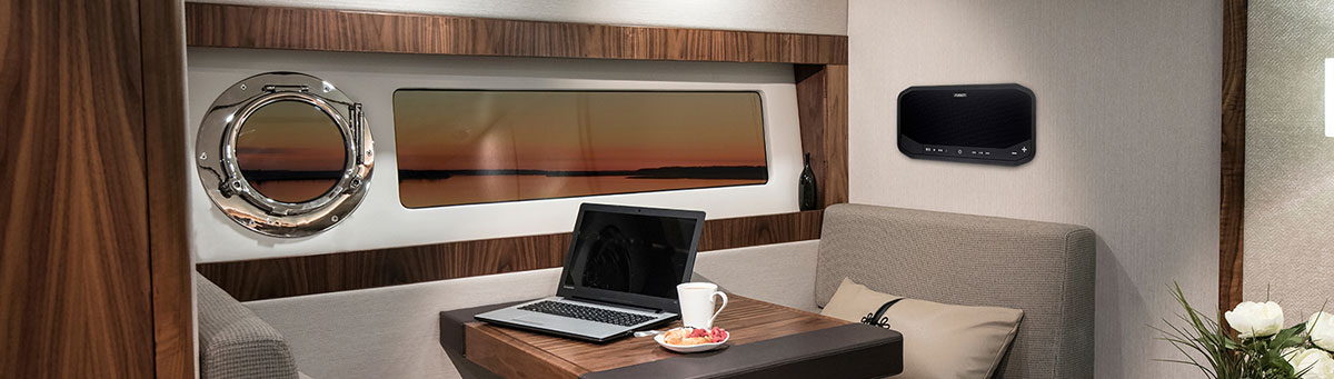 Технологія Digital Signal Processing оптимізує аудіоканал, що гарантує звук преміум HI-FI якості