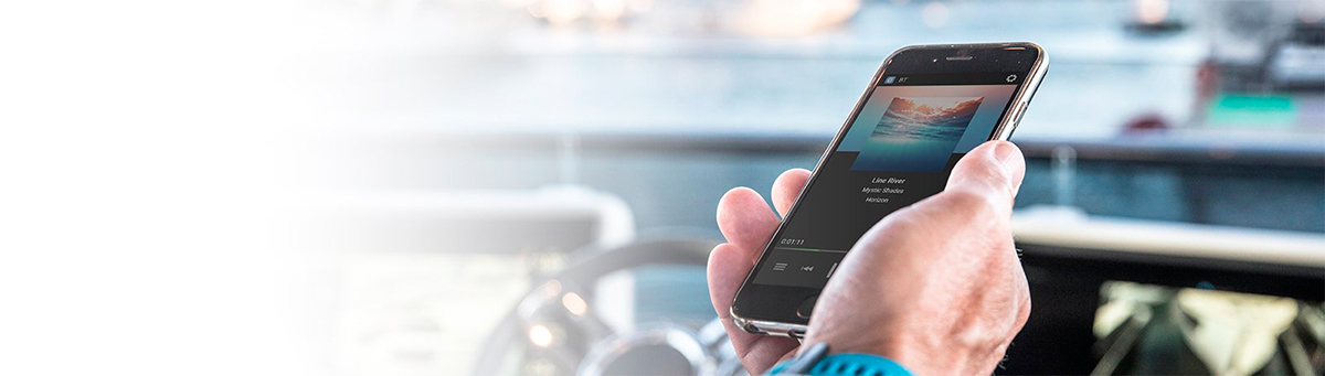 Насолоджуйтесь управлінням розважальною системою з додатком Fusion-Link app