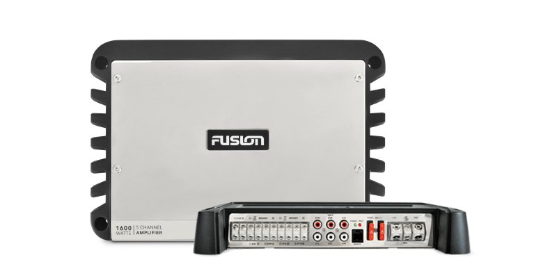 Пятиканальный усилитель звука Fusion Signature 1600 Ватт