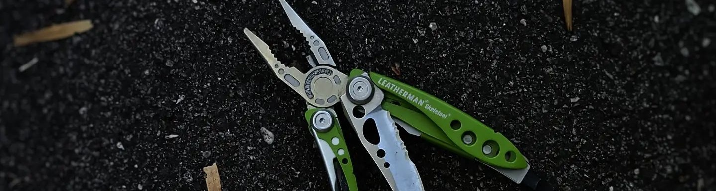 Мультитул Leatherman Skeletool Moss Green 832208