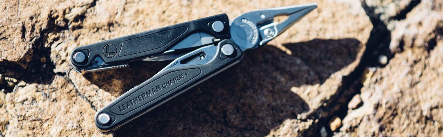 Повнорозмірний мультитул Leatherman Charge Plus 832516