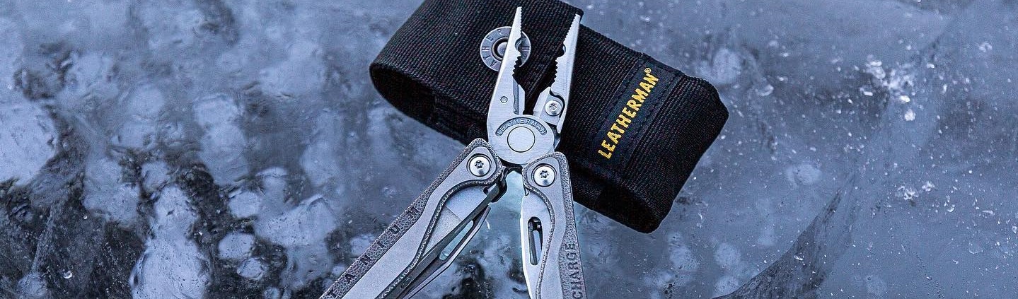 Портативный мультиинструмент Leatherman Charge