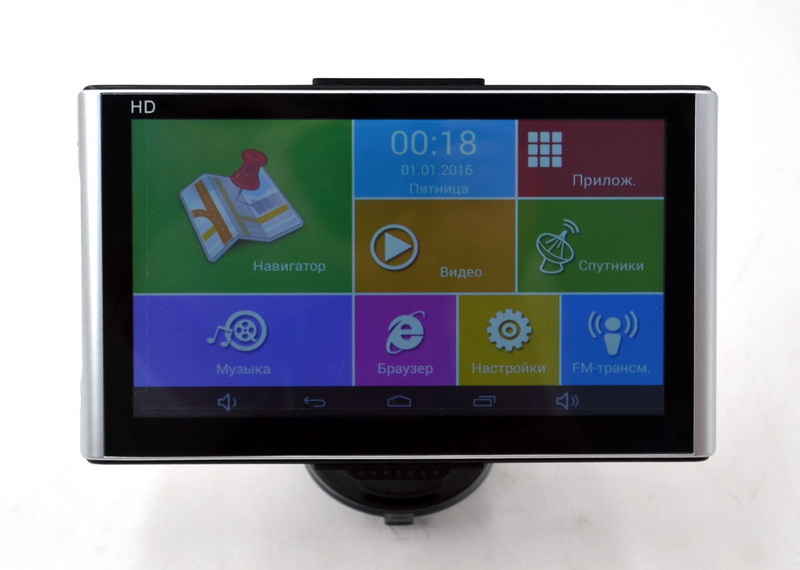Автомобильный GPS-навигатор на Android Pioneer X7 (7