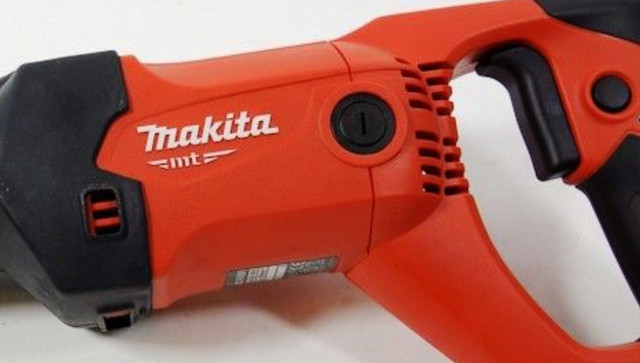 мощность Makita MT M4501
