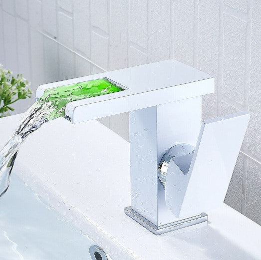 CNCEST LED Waschtischarmatur Waschbecken Wasserhahn Einhebelmischer Mischbatterie Bad