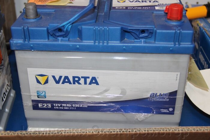 Аккумулятор Varta 6ст-70 Blue Dynamic -/+ (код 570412063)