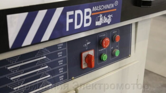 Фрезерный станок FDB Maschinen MX 5615 A
