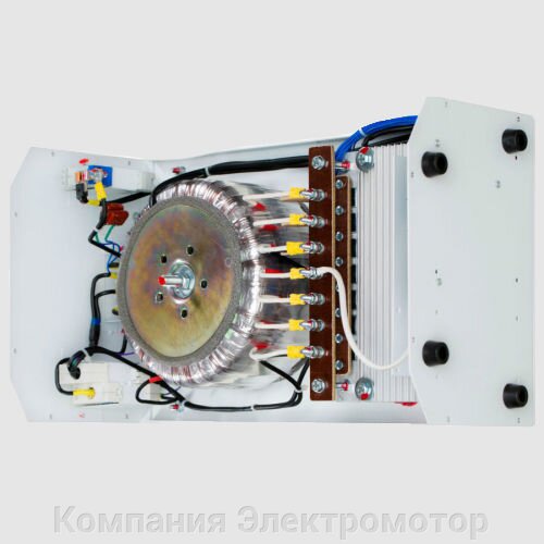 Стабилизатор напряжения VEKTOR ENERGY VNA-14000 Airy (+DT-200)
