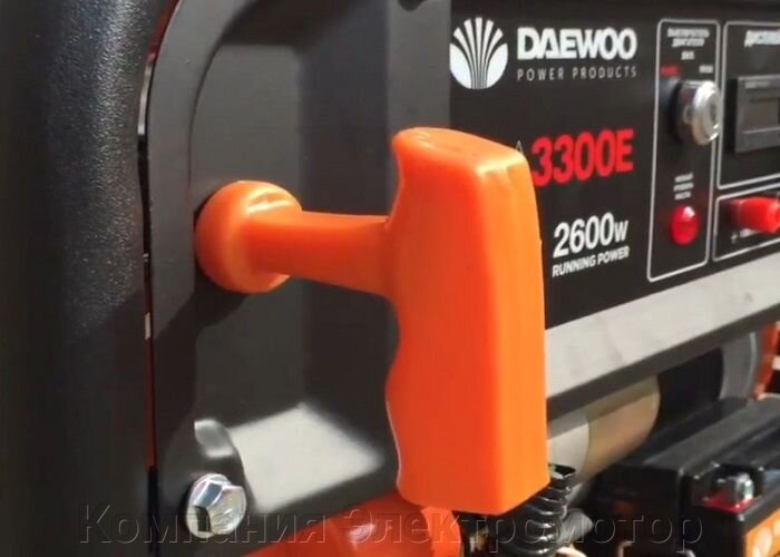 Бензиновый генератор Daewoo GDA 3300E