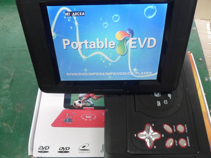 Портативный DVD проирыватель 16.8" TV+USB+SD