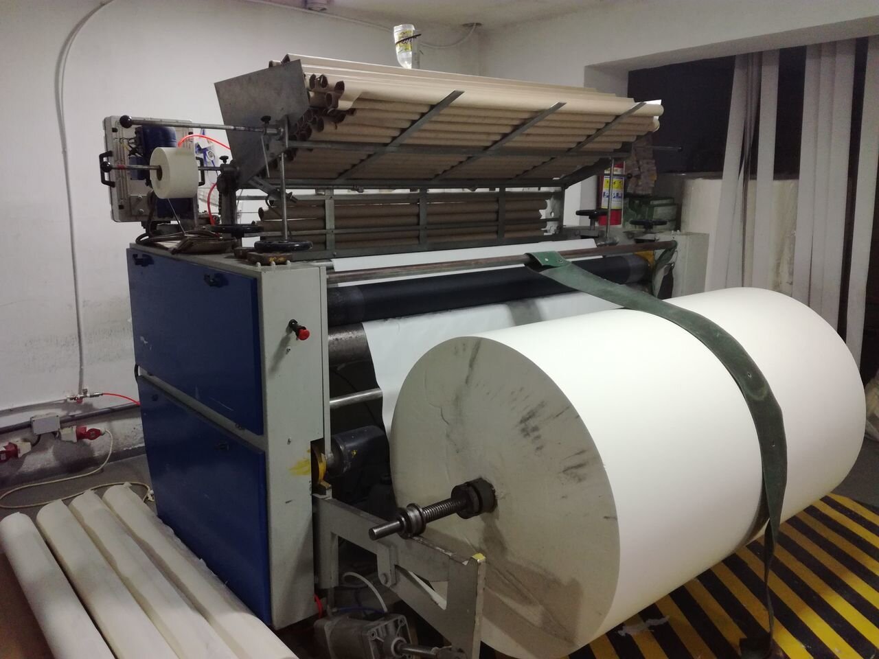 Лінія для виробництва паперових рушників