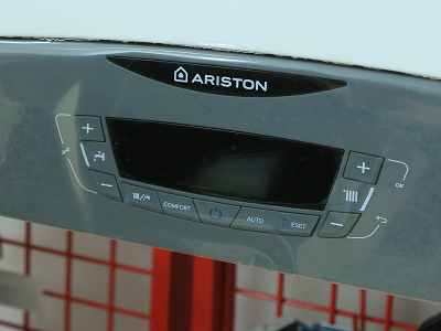 Цифрова панель газового котла Ariston CLAS ONE 24