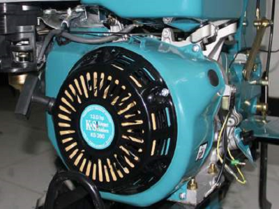 Бензиновый двигатель профессионального класса культиватора Konner&Sohnen KS 13HP-1350BG