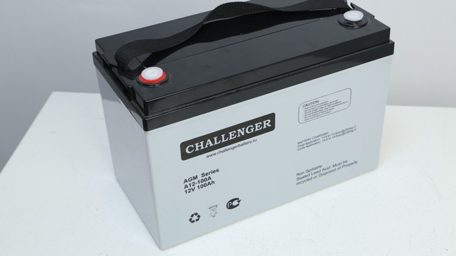 Акумулятор Challenger A12-100А кришка