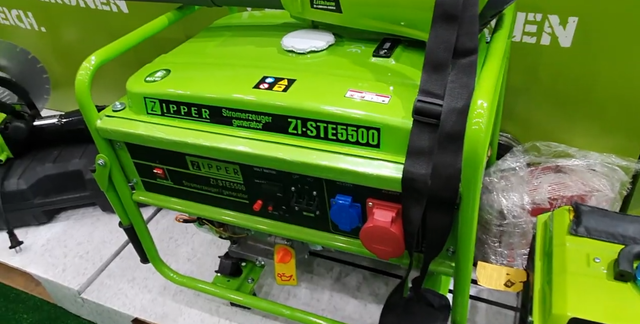 Бензиновий генератор Zipper ZI-STE5500