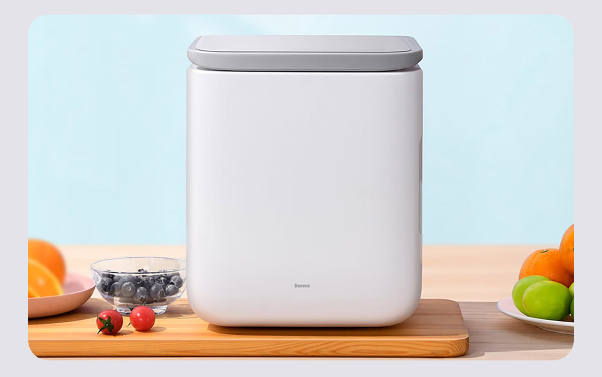 Фото 1 Baseus Igloo Mini Fridge