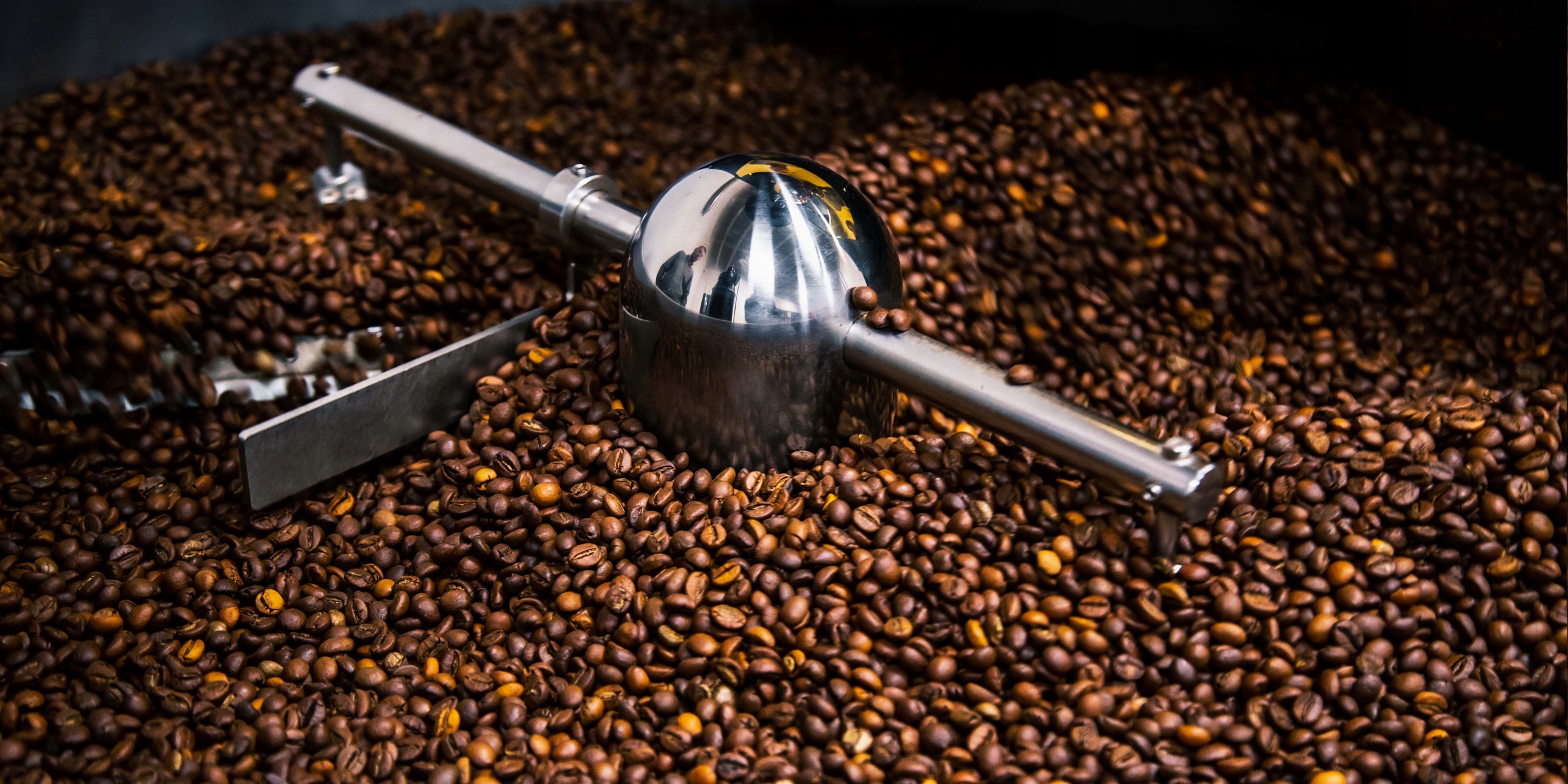 NUNO COFFEE BRAZIL SUL DE MINAS FRESH ARABICA 1KG Продукт не містить антизлежувачів, барвників, холестерину, цукру, дріжджів, глютену, ГМО, яєць, консервантів, лактози, пальмової олії, горіхів, трансжирів (затверділих)